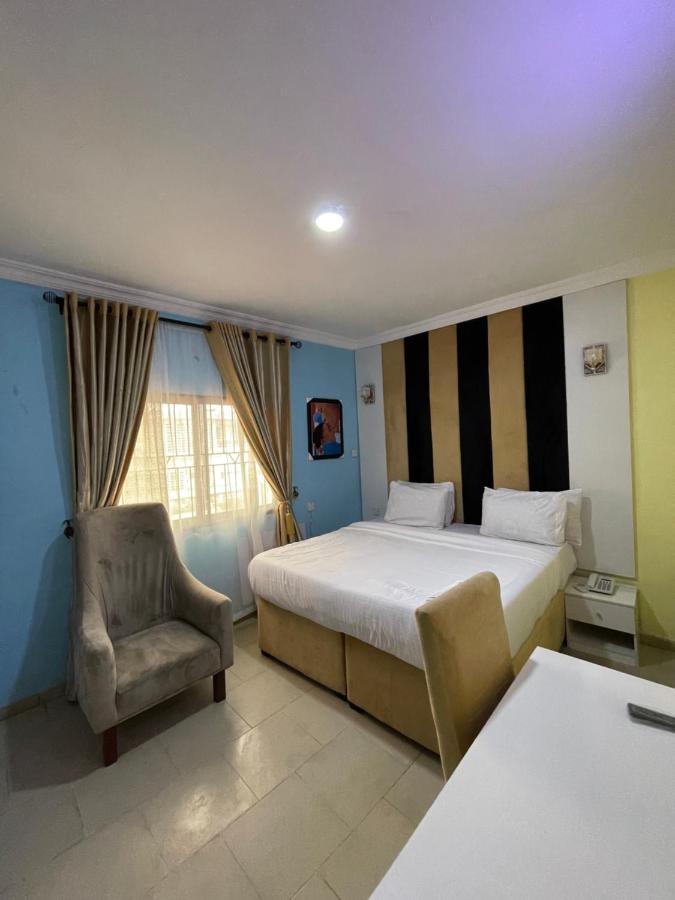 Alluring View Hotel - Allen Avenue Lagos Exteriör bild